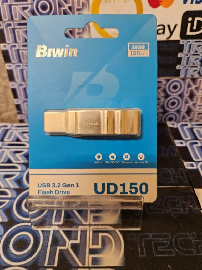 Flash Drive 32GB USB 3.2 Gen 1 Type-A Type-C Dual Port Biwin UD150 Biwin UD150 32GB Dual Port Flash Drive